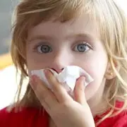 Как отличить аллергический насморк и простудку?