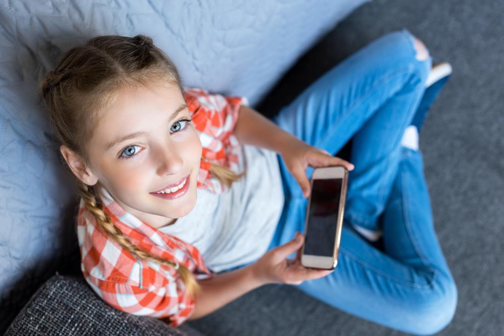 < pran> Как правило, психологи рекомендуют отдохнуть от мобильного телефона каждые 45 минут, чтобы дети не были зависимыми. Этот конкурентный фактор, который является самой опасной игрой с использованием Rutbox, оказывает негативное влияние на дух ребенка.