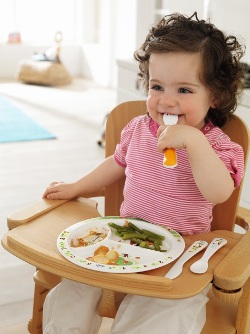 Правильные привычки питания требуют прививок с детства.