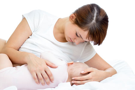 12 причин беспокойства ребенка при кормлении грудью . Мамы догадываются лишь об одной!